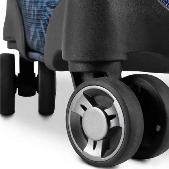 Ricardo Hardside Avalon 22.5" Lightweight Carry On Spinner Luggage suitcase - Picture 2 of 16